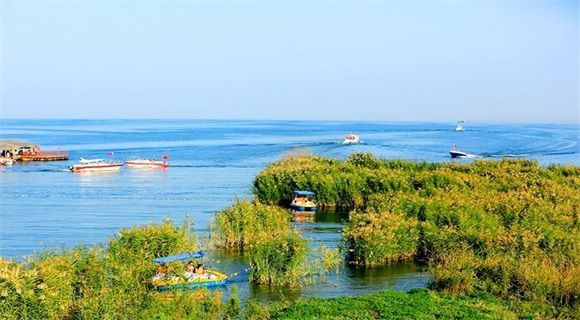 博斯腾湖